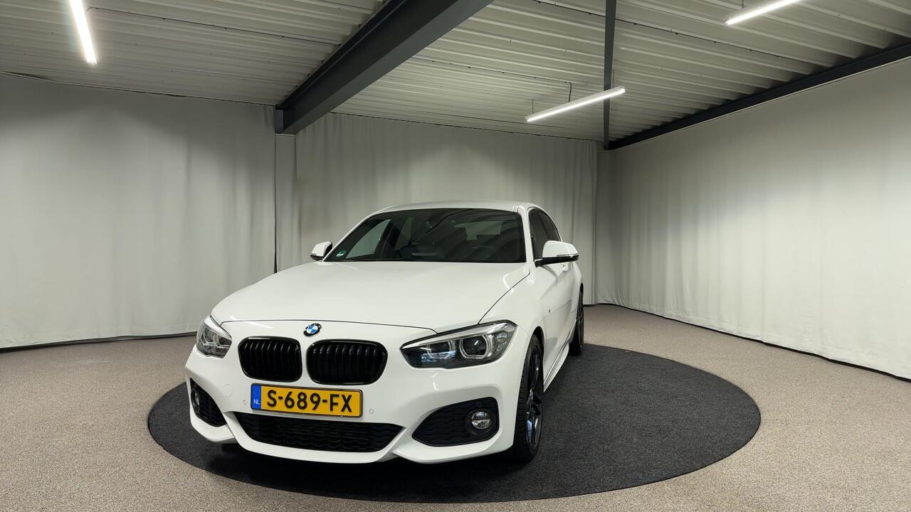 BMW 1-SERIE 118i Edition M Sport Shadow High Executive