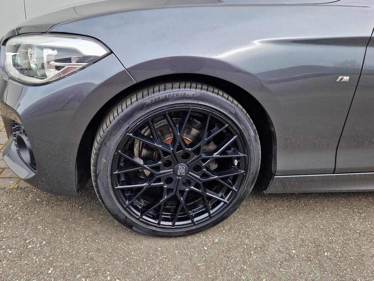 BMW 1-SERIE 116i Corporate Lease High Executive