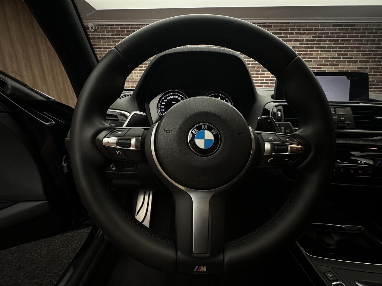 BMW 1-SERIE M140i xDrive Edition Shadow High Executive Facelift Led Dealer Ondrh