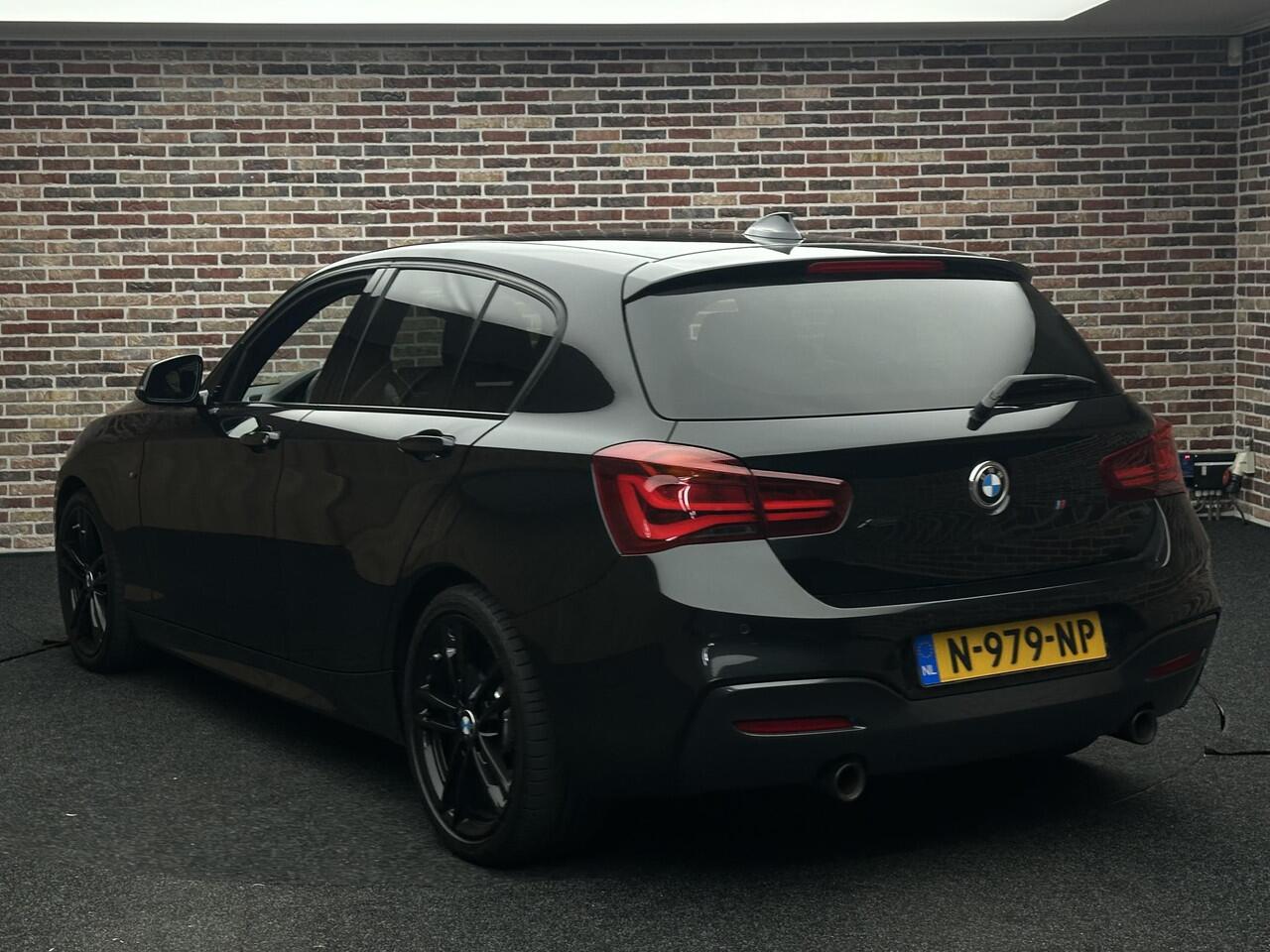 BMW 1-SERIE M140i xDrive Edition Shadow High Executive Facelift Led Dealer Ondrh
