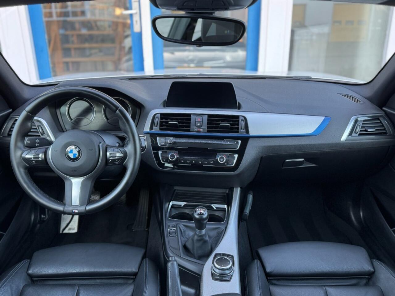 BMW 1-SERIE 116i Executive Msport I Leer I Navigatie I Xenon I Climate contr.