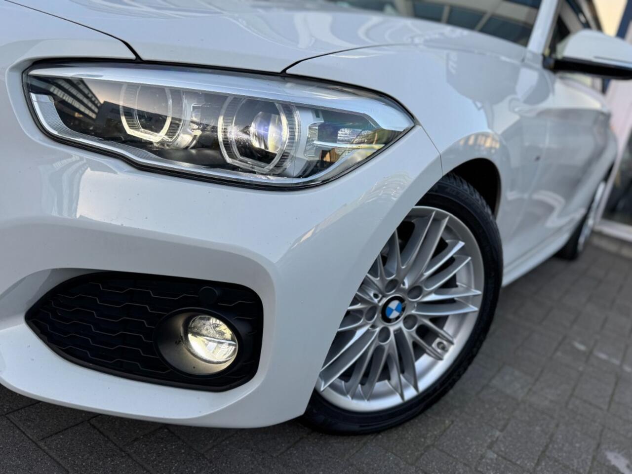 BMW 1-SERIE 116i Executive Msport I Leer I Navigatie I Xenon I Climate contr.