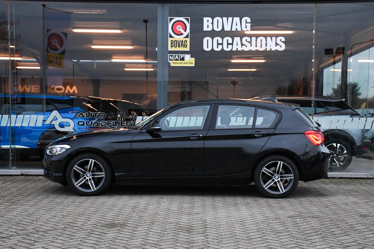 BMW 1-SERIE 118i Corporate Lease Executive NAVIGATIE/ DAB/ LED