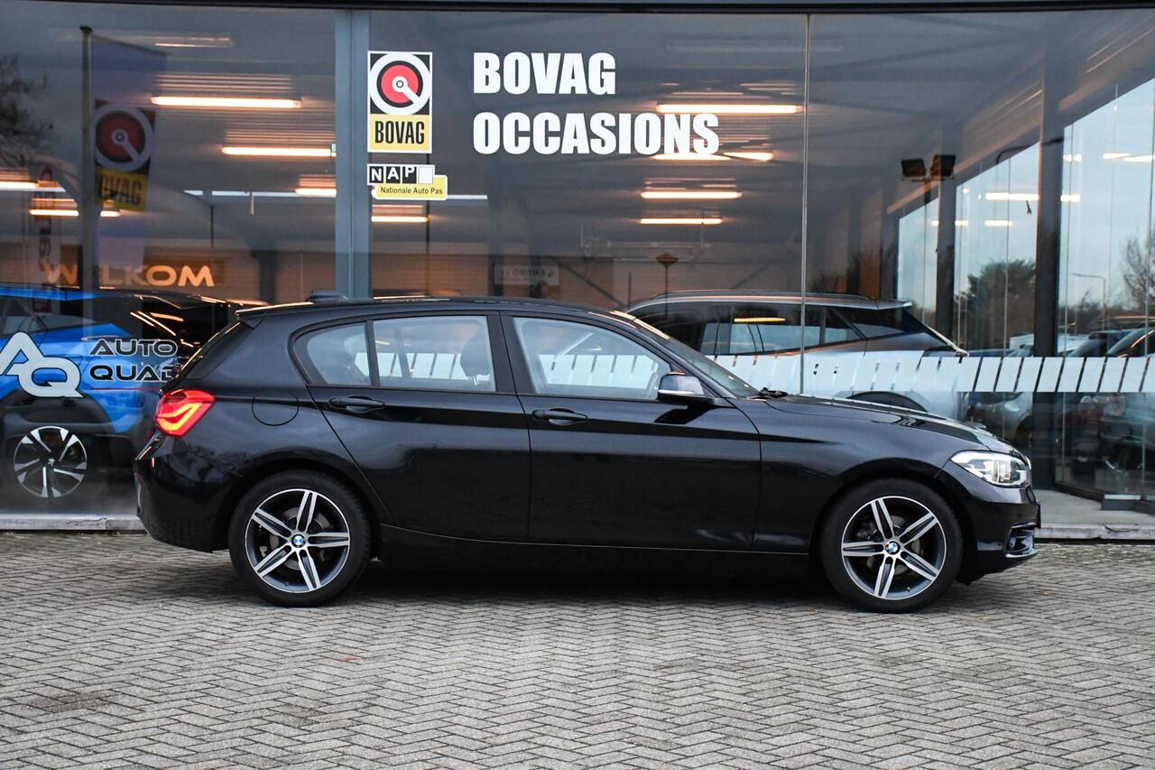 BMW 1-SERIE 118i Corporate Lease Executive NAVIGATIE/ DAB/ LED