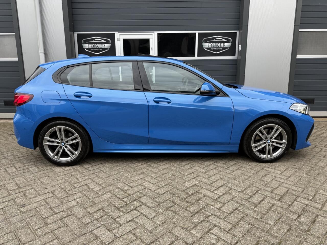 BMW 1-SERIE 118i Executive M-sport AUT. NAP Dealer OH Pano H&K Carplay Camer