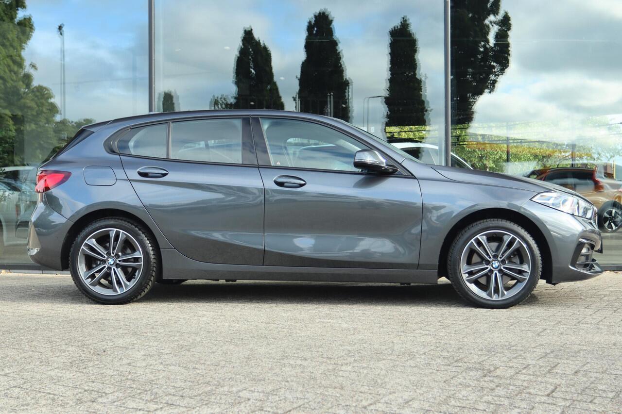 BMW 1-SERIE 118I EXECUTIVE EDITION AUT. | LED | VIRT. COCKPIT | CRUISE | CLIMATE | CARPLAY