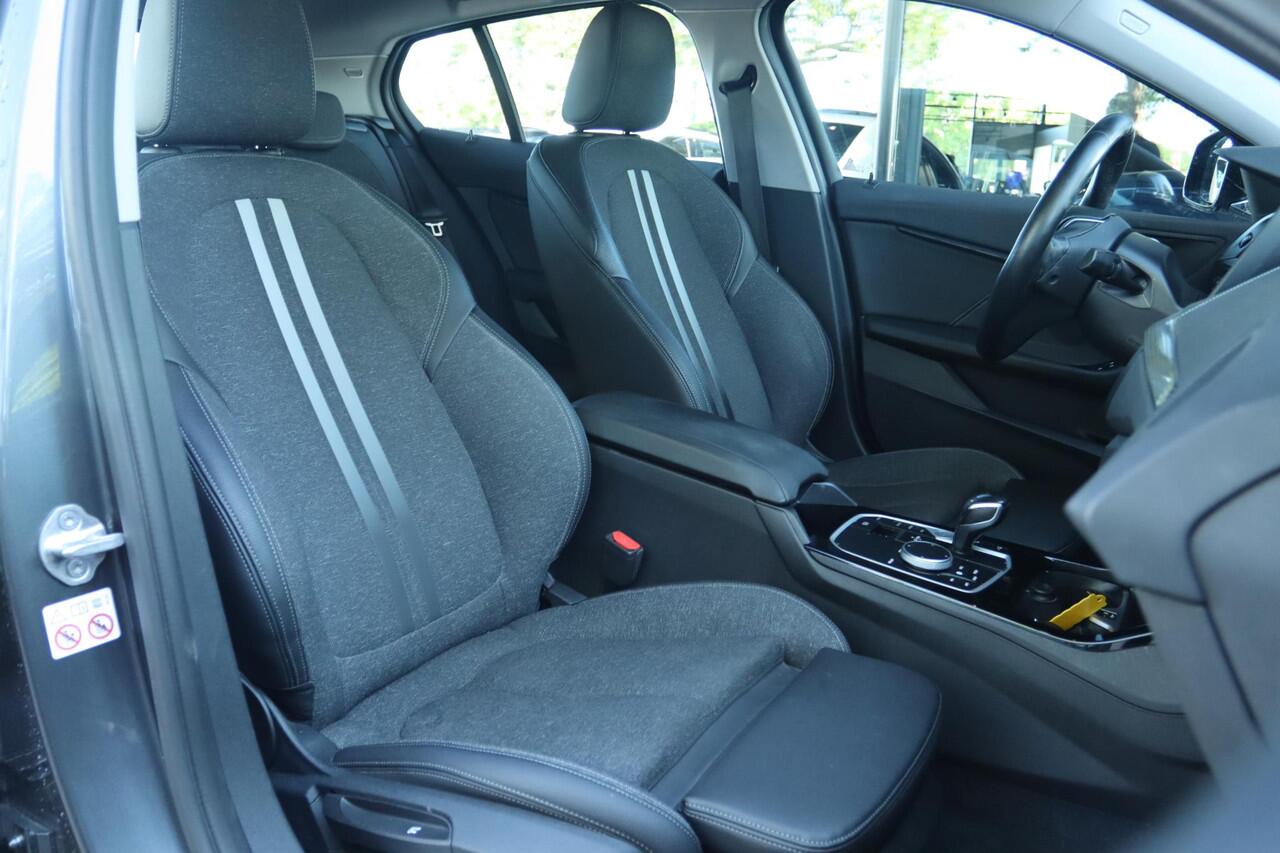 BMW 1-SERIE 118I EXECUTIVE EDITION AUT. | LED | VIRT. COCKPIT | CRUISE | CLIMATE | CARPLAY