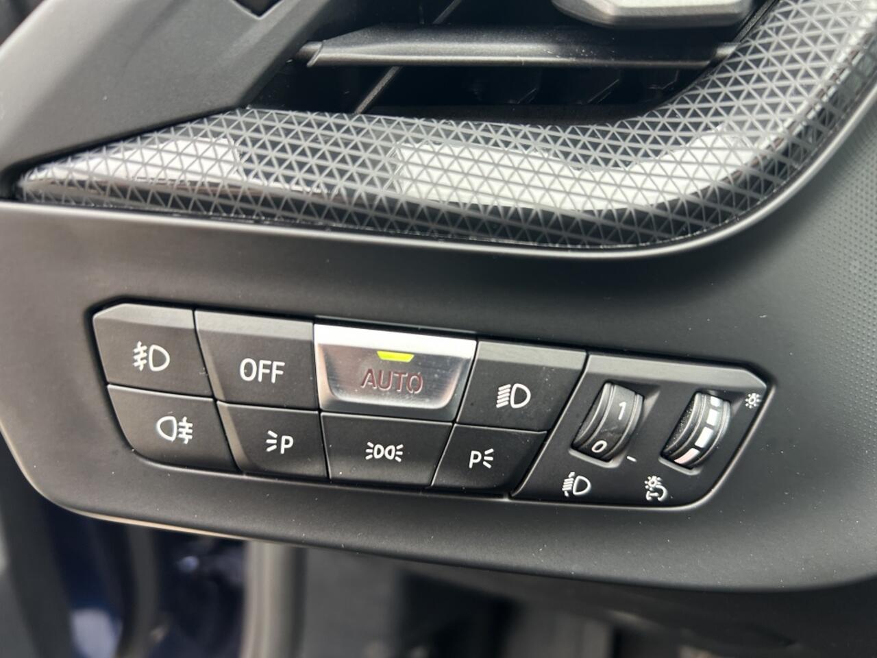 BMW 1-SERIE 118i Executive Ed.