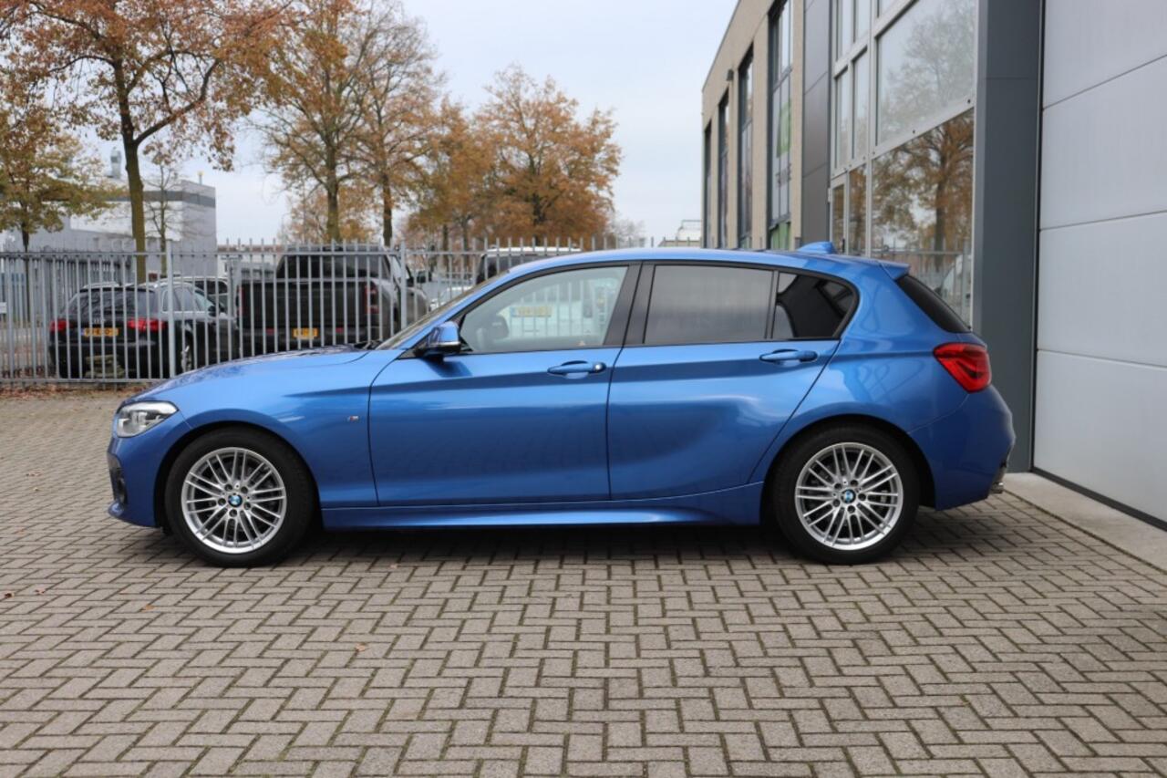 BMW 1-SERIE 116D High Executive M SPORT/CARPLAY/CAMERA/STOEL.VERW/LED