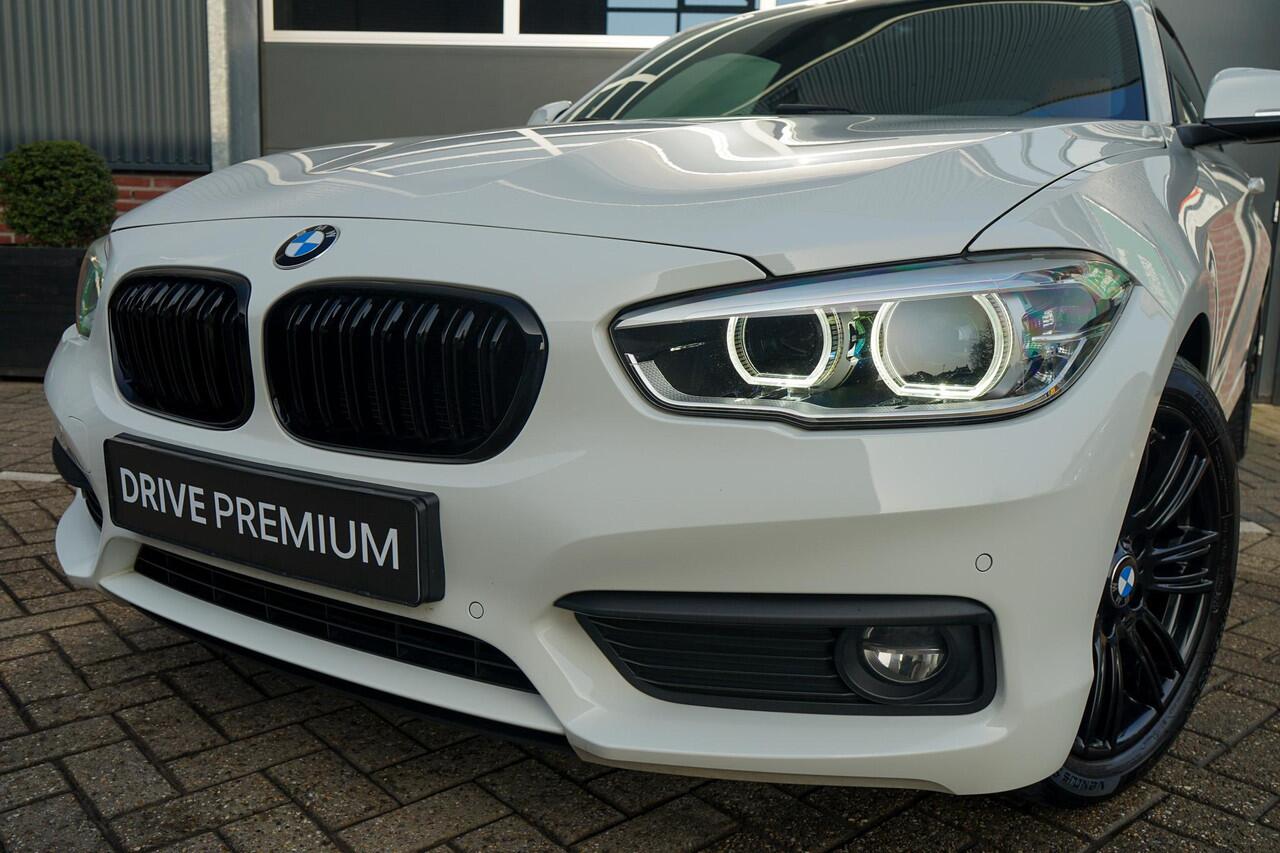 BMW 1-SERIE 118i High Executive