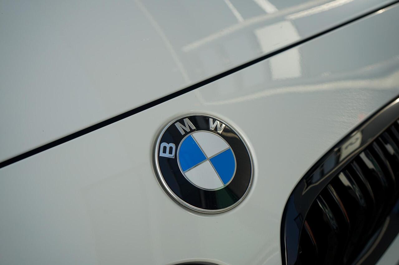 BMW 1-SERIE 118i High Executive