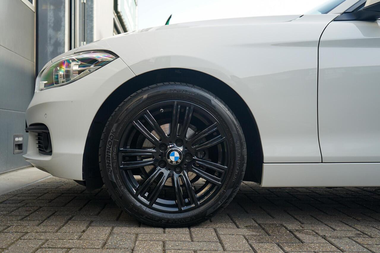 BMW 1-SERIE 118i High Executive