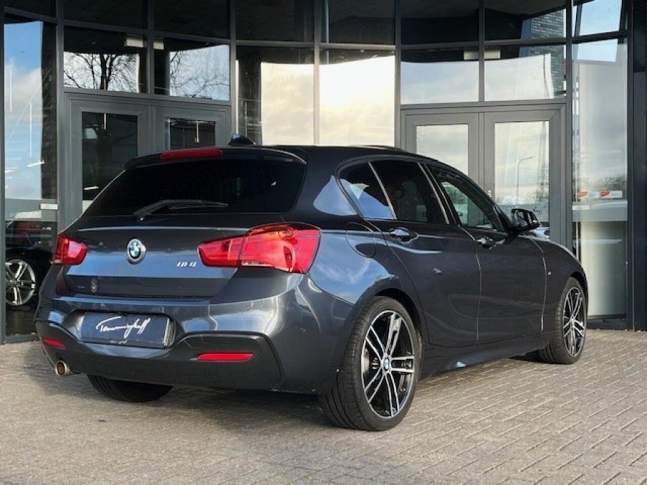 BMW 1-SERIE 118I AUT. M SPORT ED. - LEDER - EL. SCH./KANT.DAK - ORG. NL