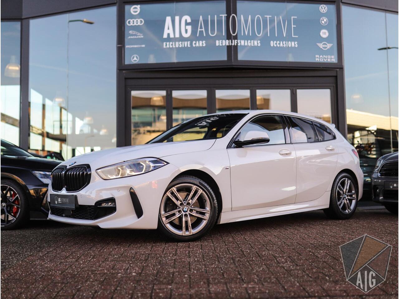 BMW 1-SERIE 118i High Executive | M-Sport | PDC | LED | Cruise Control