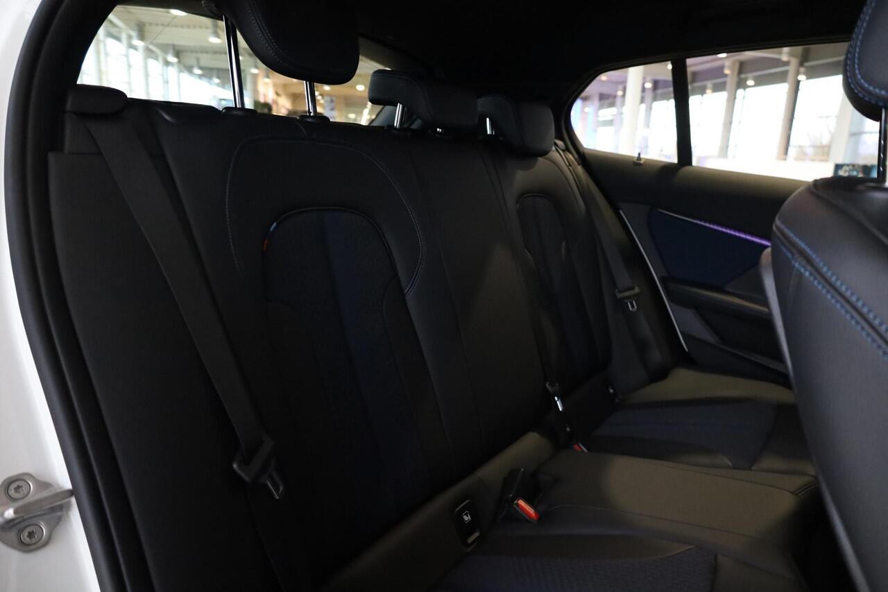 BMW 1-SERIE 5-deurs 118i M Sportpakket