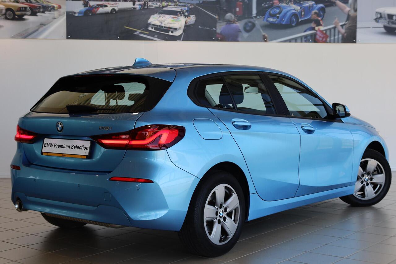 BMW 1-SERIE 5-deurs 118i | Executive Edition | Live Cockpit Professional