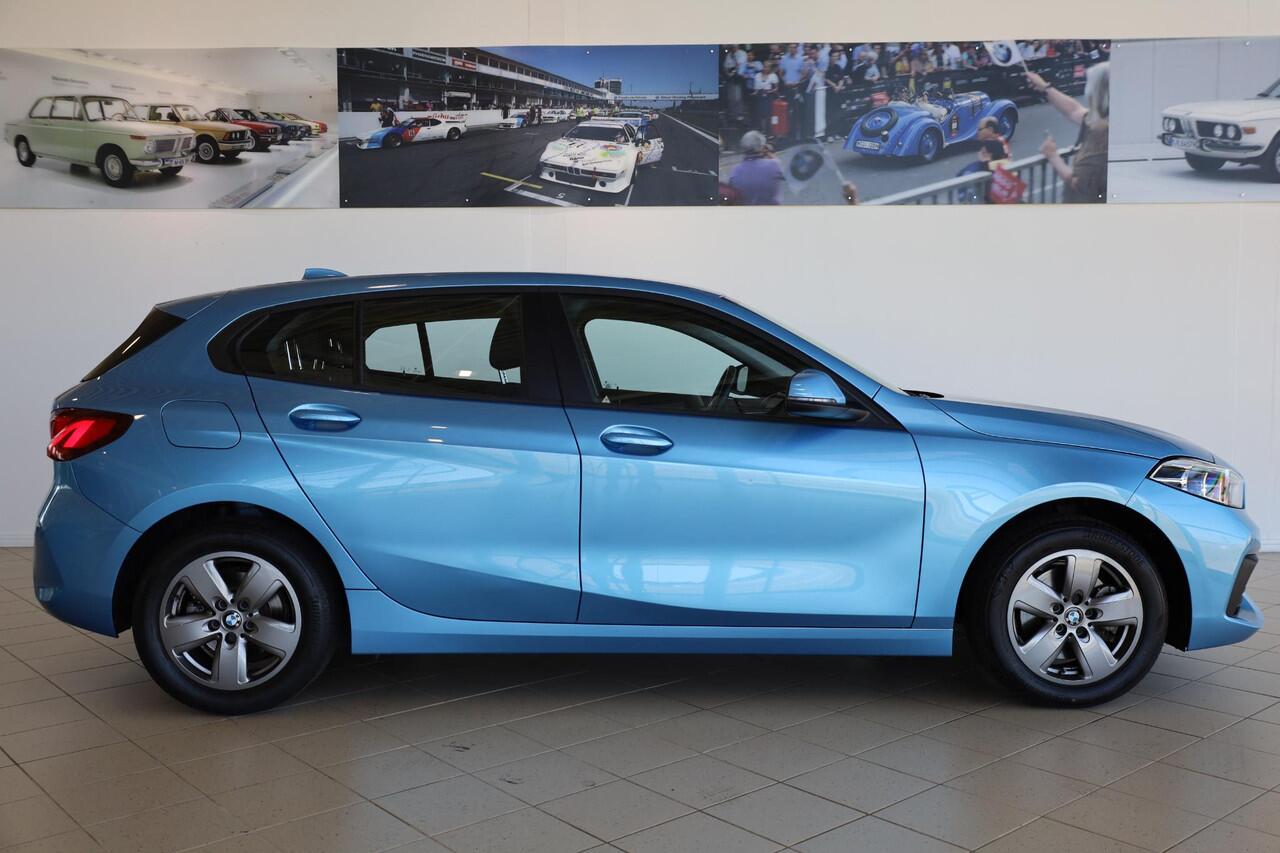 BMW 1-SERIE 5-deurs 118i | Executive Edition | Live Cockpit Professional