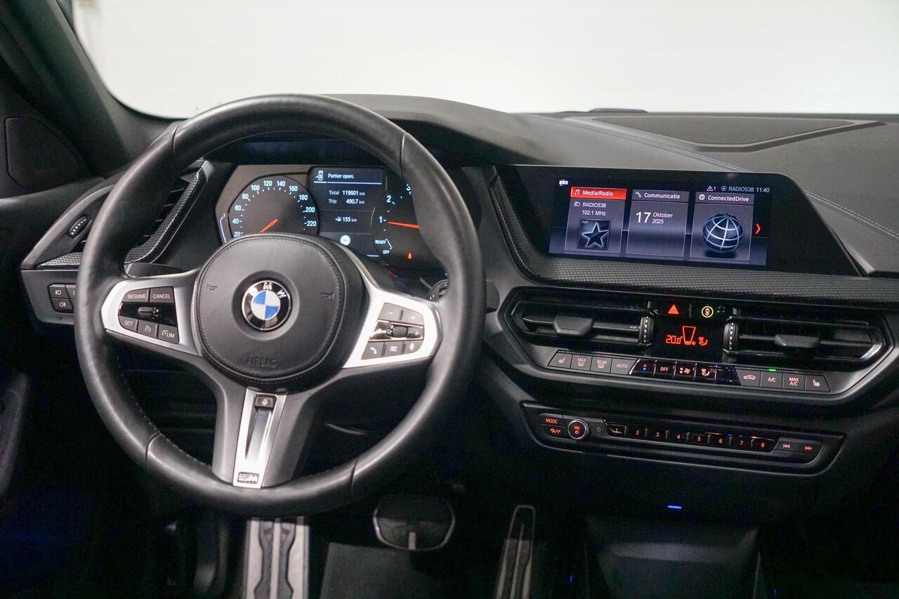 BMW 1-SERIE 118i M-Sport | CarPlay | Stuurverwarming