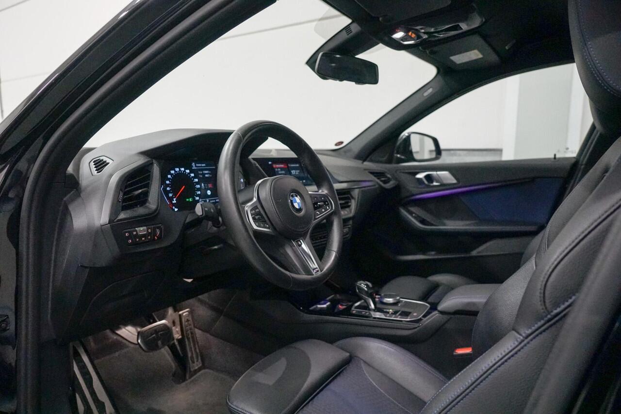 BMW 1-SERIE 118i M-Sport | CarPlay | Stuurverwarming