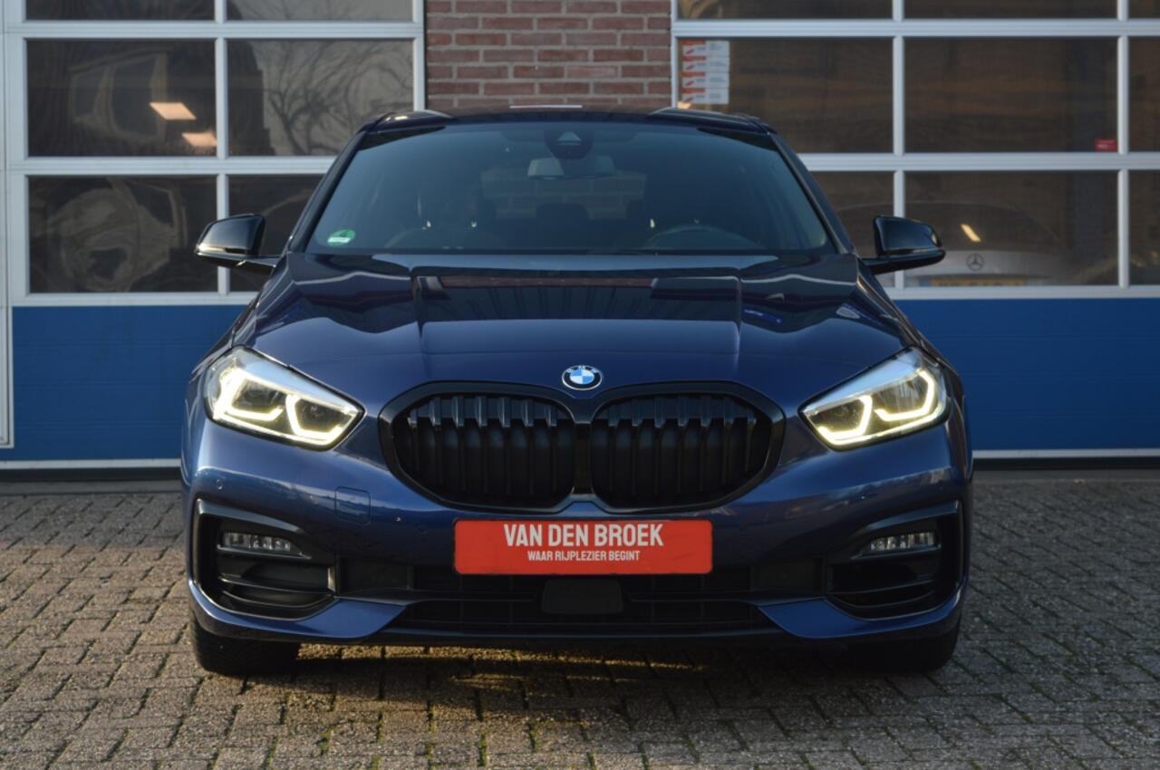 BMW 1-SERIE 118i Executive | AUT - VRT.DASH - CAMERA