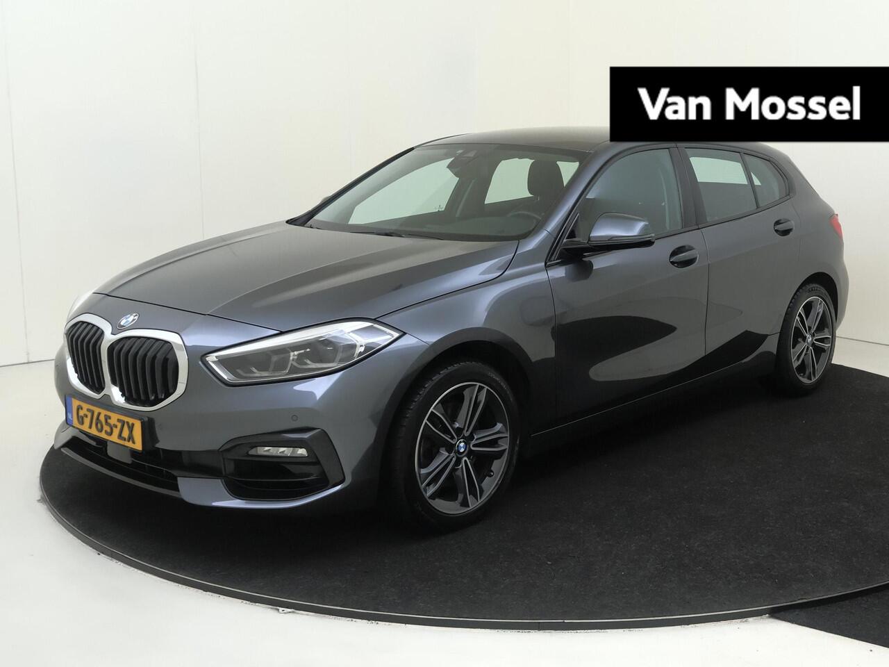 BMW 1-SERIE 118i Executive Edition | Navigatie | LM Velgen | Trekhaak