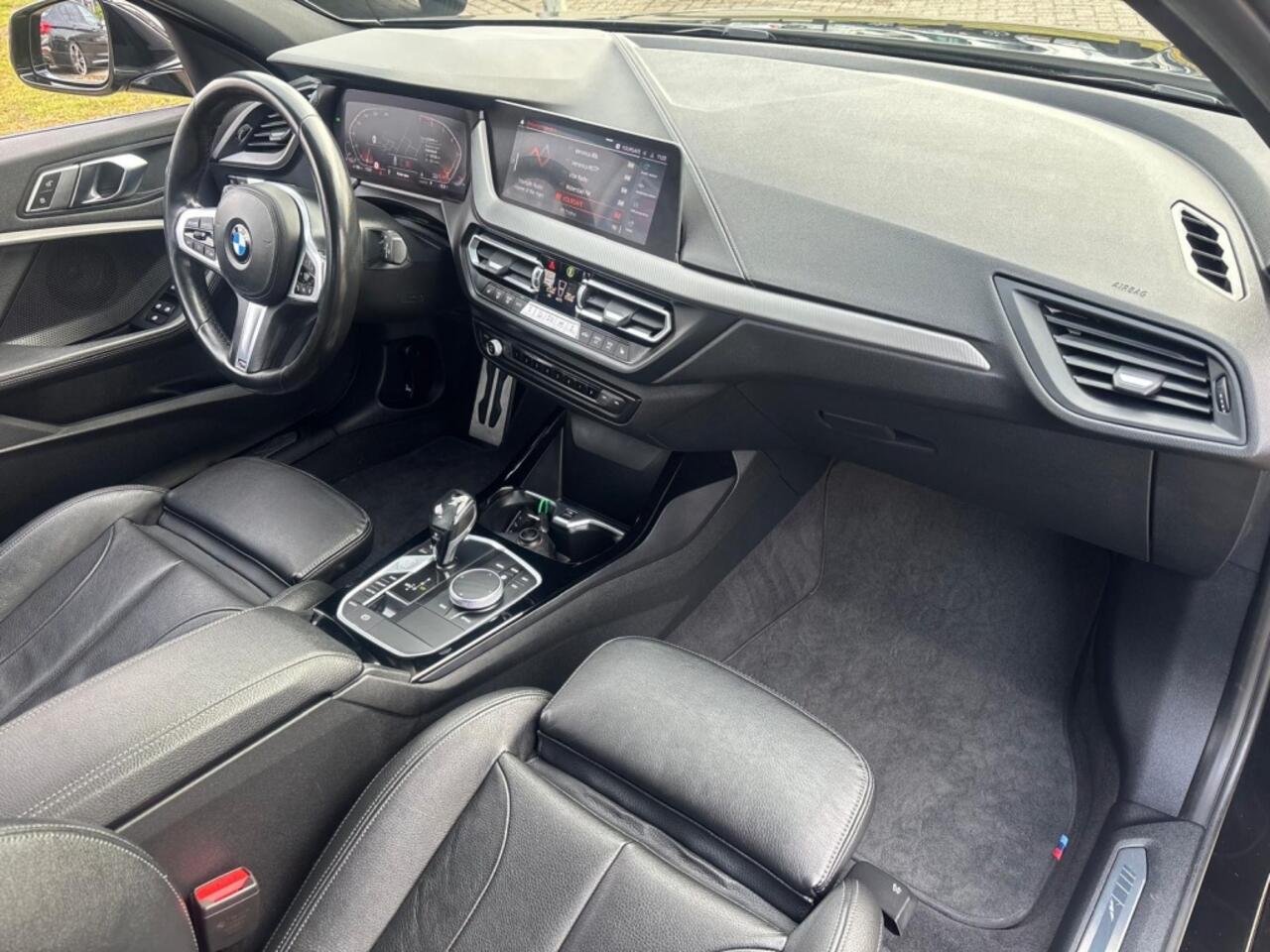 BMW 1-SERIE 118i High Executive Automaat 2020 M-Pakket Dealerauto