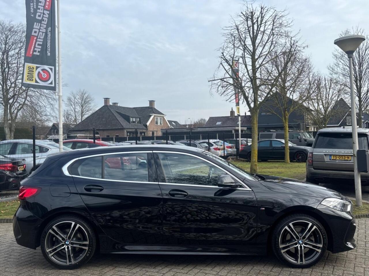BMW 1-SERIE 118i High Executive Automaat 2020 M-Pakket Dealerauto