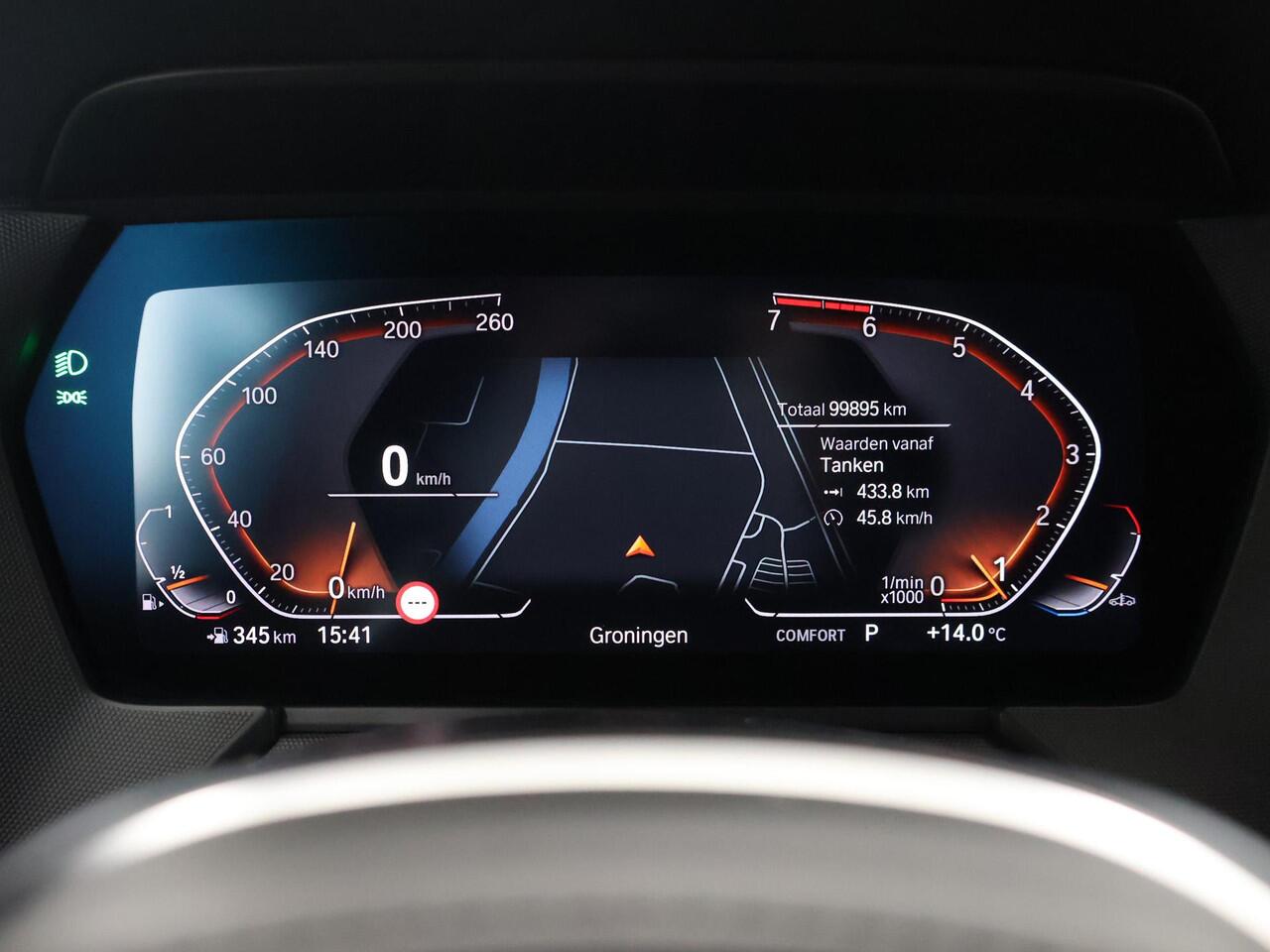 BMW 1-SERIE 118i Executive Edition Sport | Navigatie | Sportstoelen | DAB | Parkeersensoren | Climate Control | Cruise Control | Apple Carplay/Android Auto |