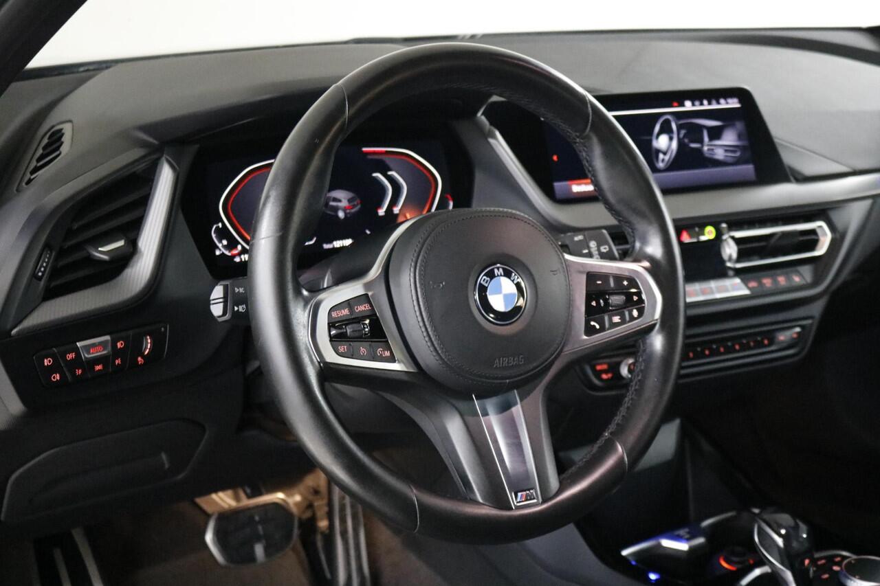 BMW 1-SERIE 118i High Executive Edition M-Sport Clima | DAB | LED | Carplay | Leder | Cruise.