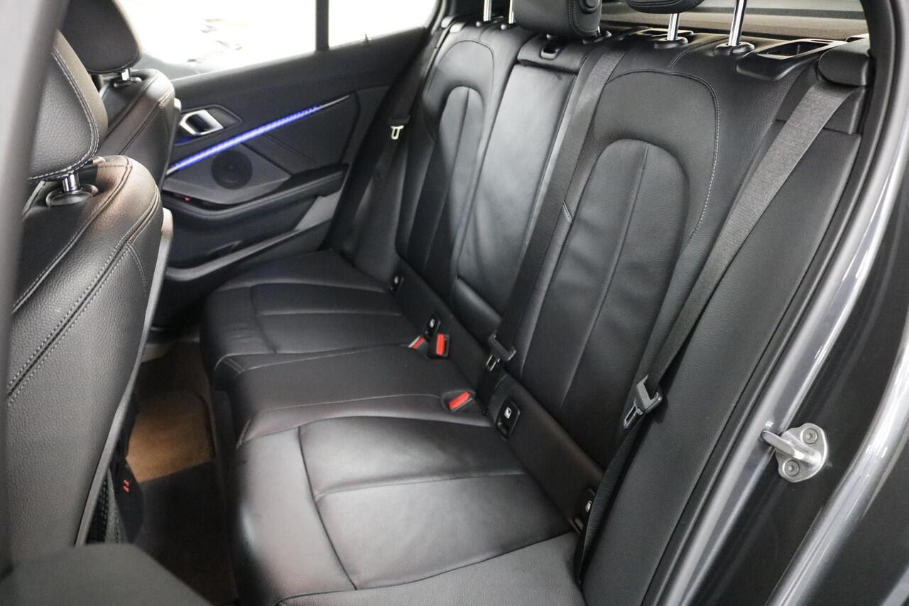 BMW 1-SERIE 118i High Executive Edition M-Sport Clima | DAB | LED | Carplay | Leder | Cruise.