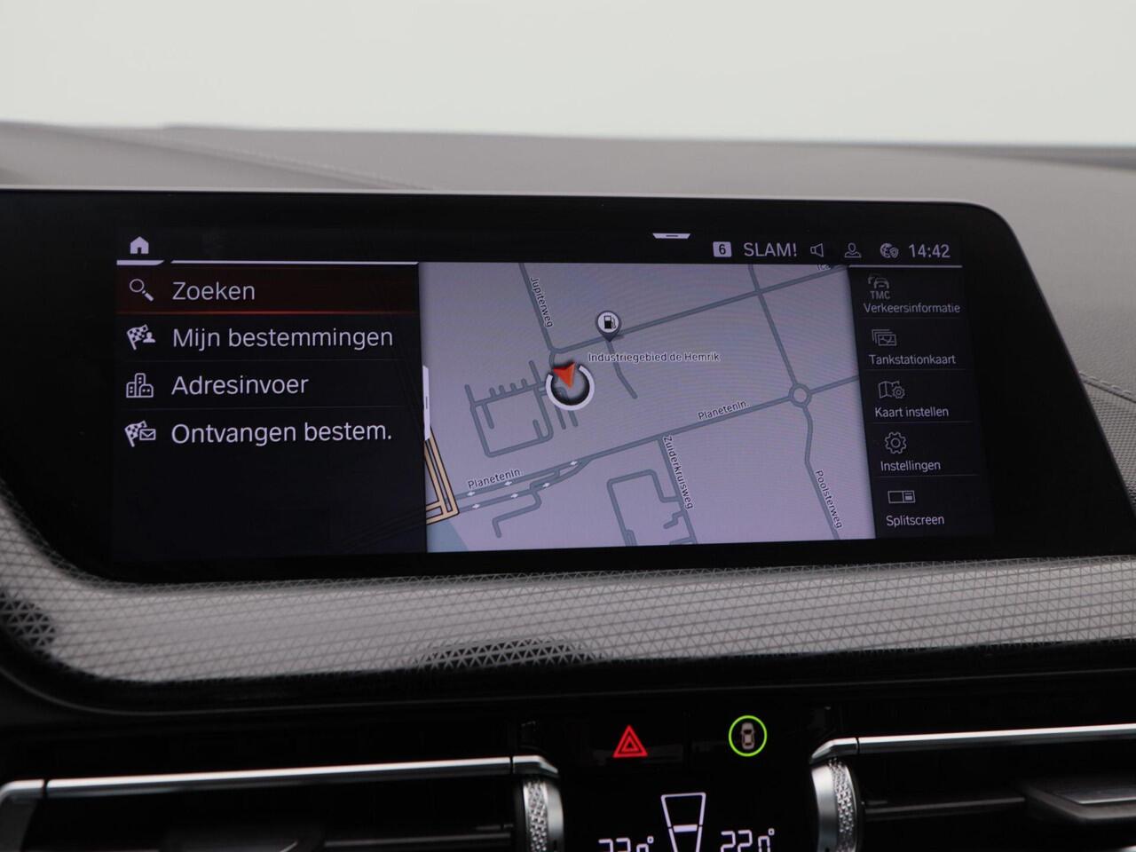 BMW 1-SERIE 118i 140 Pk High Executive Edition | M-Design | Stoelverwarming | Climatronic | Full LED | Navigatie | Virtual Cockpit | 19 Inch | 124.706 Km !!