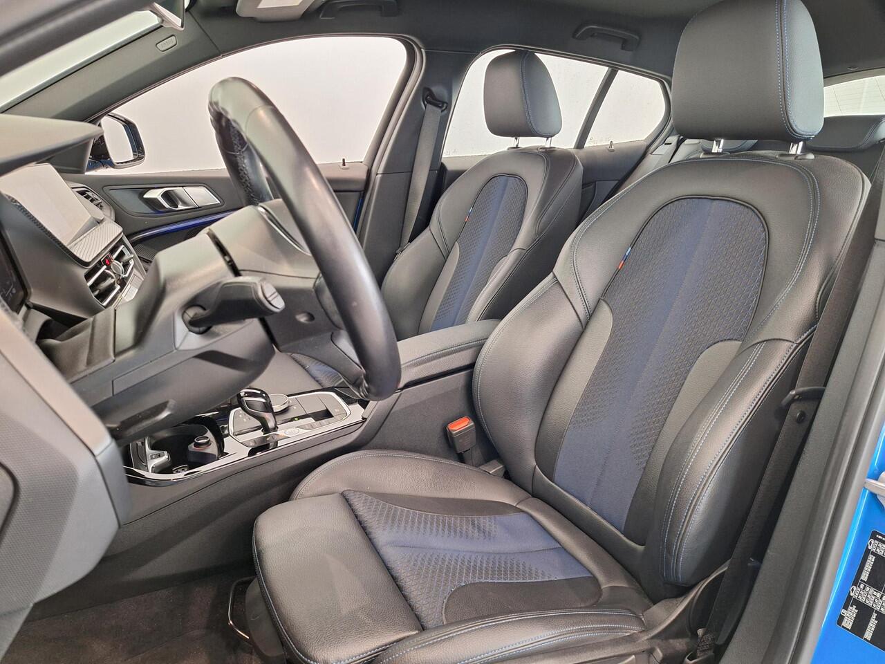 BMW 1-SERIE 118i Executive Edition | M Sport | Keyless | Stoelverwarming | Achteruitrijcamera | Apple Carplay/Android Auto | 1e eigenaar!