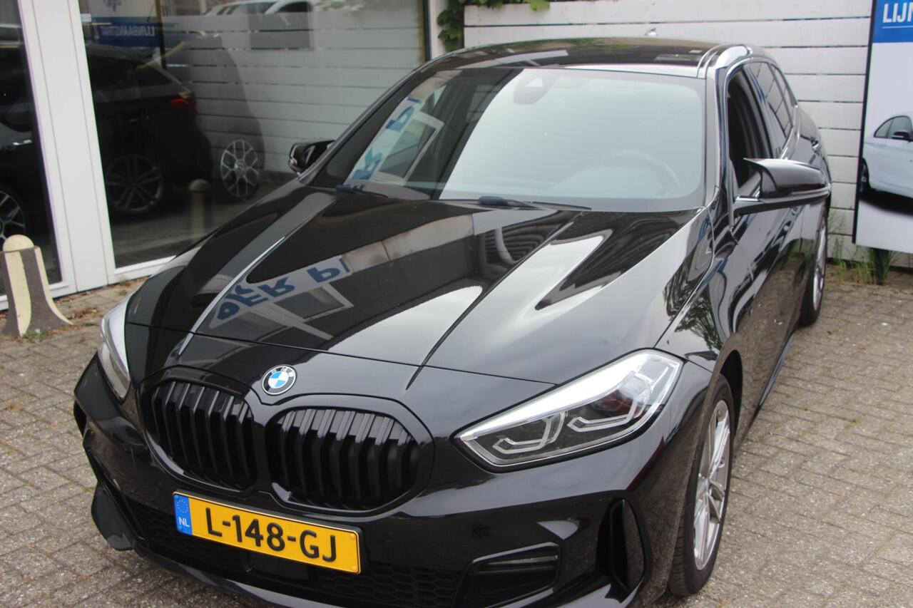 BMW 1-SERIE 118i Executive Edition M PAKKET