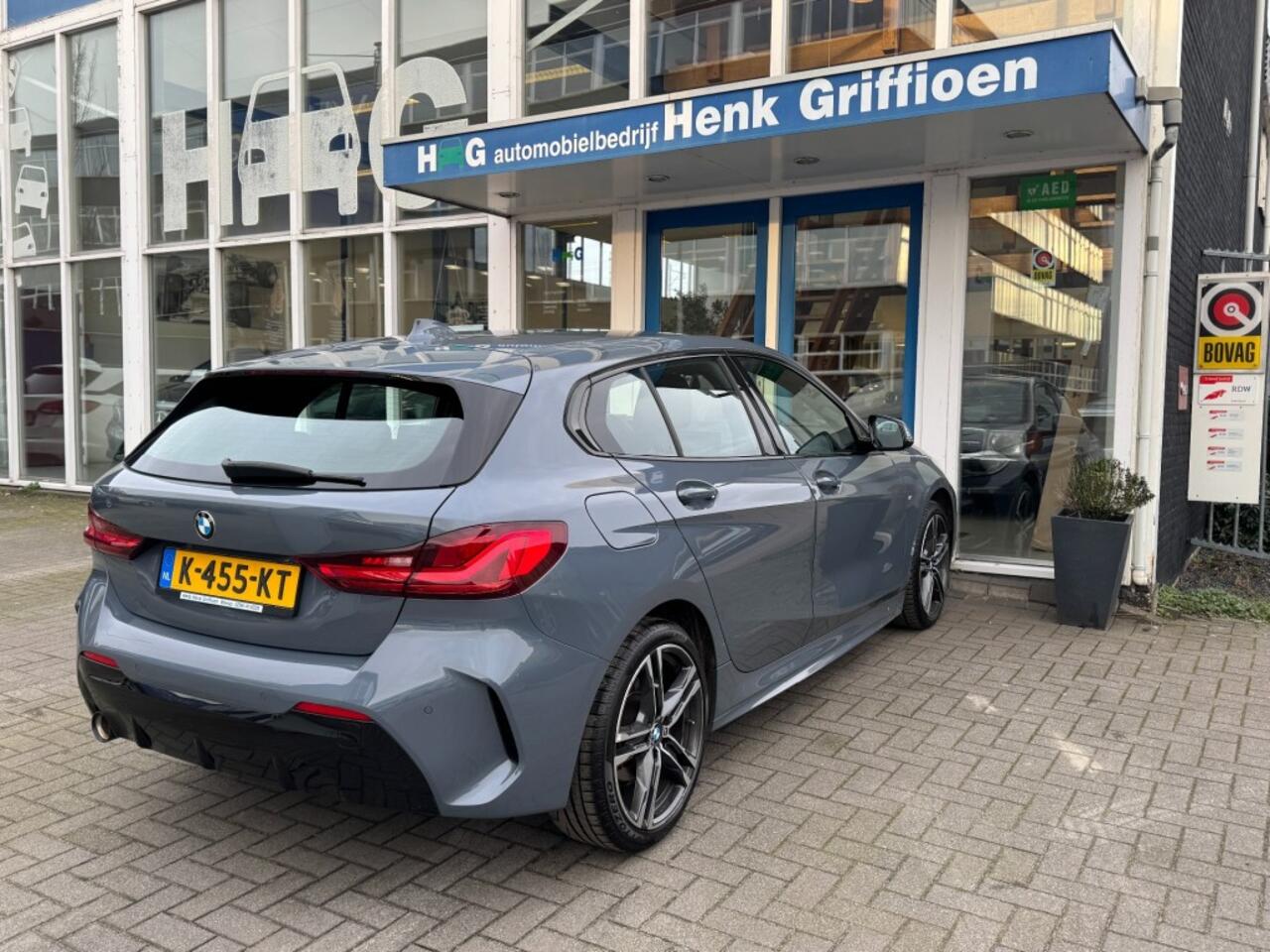 BMW 1-SERIE 118i High Executive I Msport I Stoelverw. I LED I Climate contr.