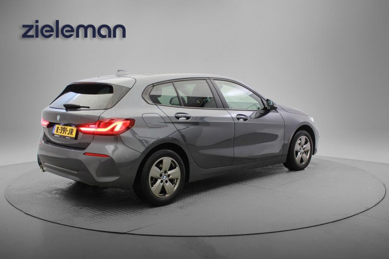 BMW 1-SERIE 118i Executive Edition - Digitaal Cockpit, Carplay, Navi, Cruise, Clima, PDC