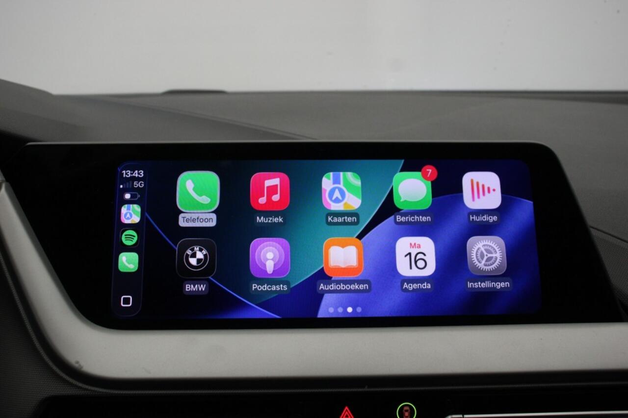 BMW 1-SERIE 118i Executive Edition - Digitaal Cockpit, Carplay, Navi, Cruise, Clima, PDC