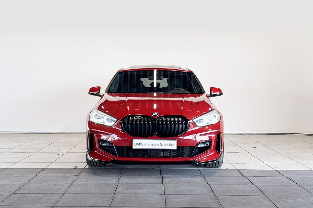 BMW 1-SERIE 118i Executive Edition Model M Sport Aut.