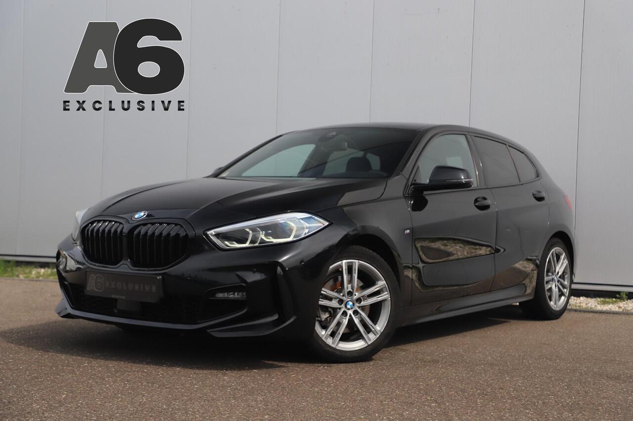 BMW 1-SERIE 118i Business Edition M Sport Automaat Black Optic Virtual Cockpit Sfeerverlichting Navigatie Carplay Android Sportstoelen Clima Cruise PDC