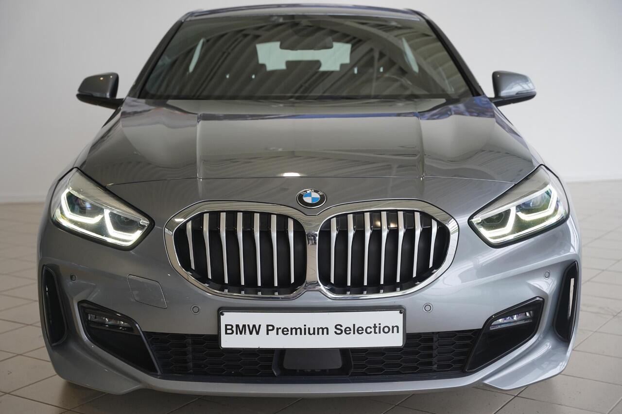 BMW 1-SERIE 5-deurs 120i | M Sportpakket