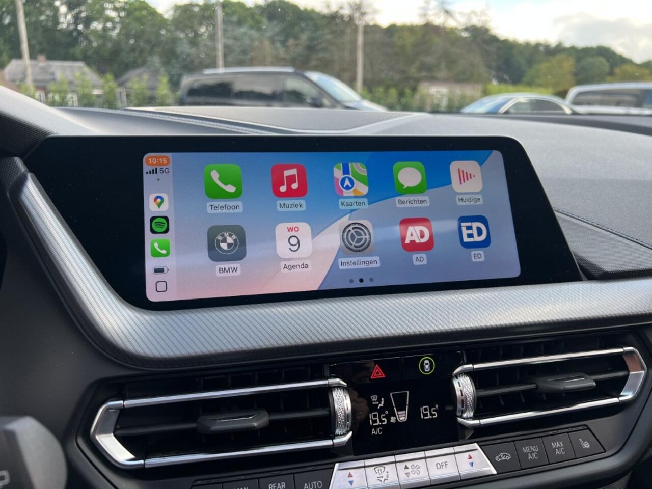 BMW 1-SERIE 118I High Exe M-Sport Pano Sfeer Zwart optiek ACC