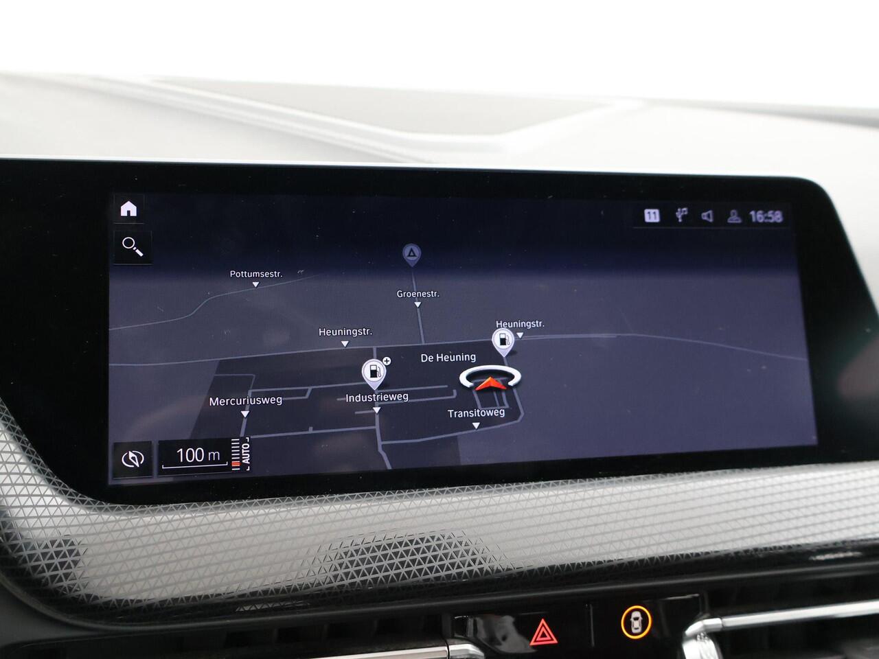 BMW 1-SERIE 116D LESAUTO DUBBELE BEDIENING HANDGESCHAKELD + CAMERA | SPORTSTOELEN | LED