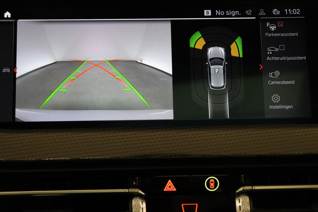 BMW 1-SERIE 128ti High Executive | COMFORT / PARKING- PACK | PANORAMADAK | STUURVERWARMING