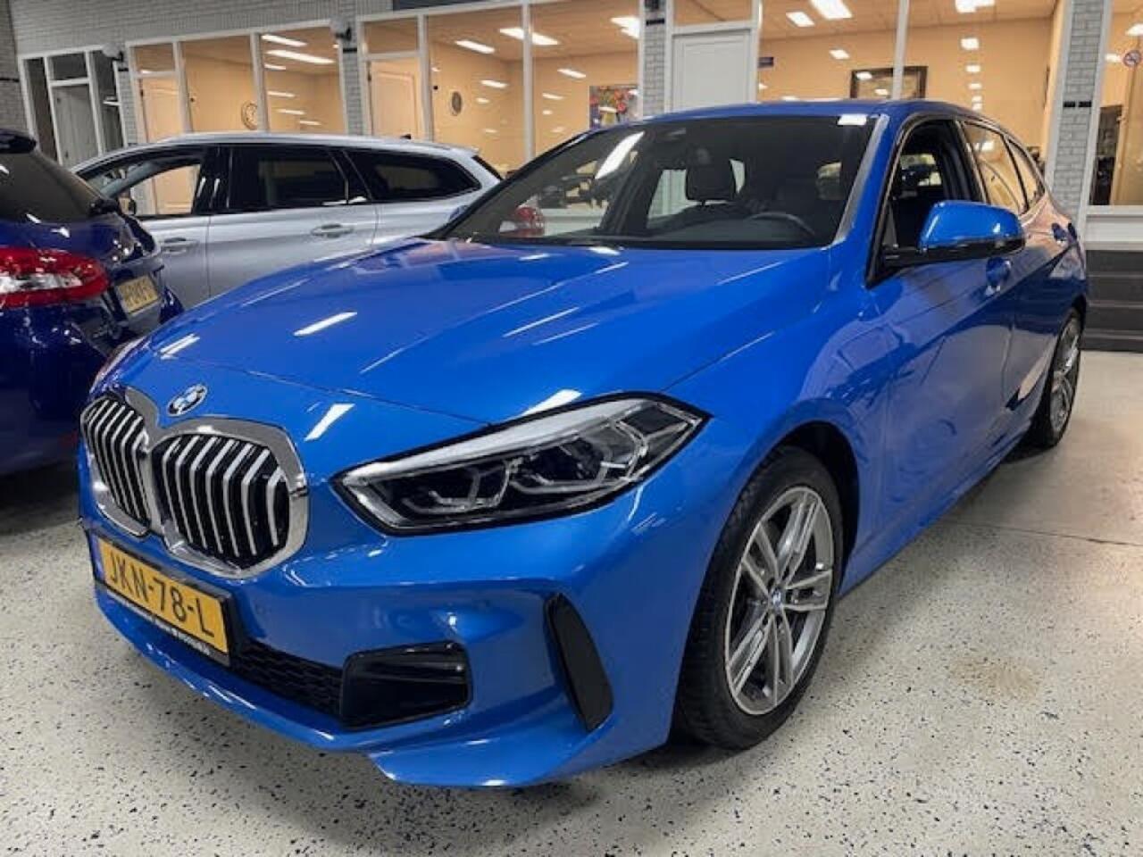 BMW 1-SERIE 118 M-Pakket Digt Cockpit Navigatie PDC Half Leder LM17