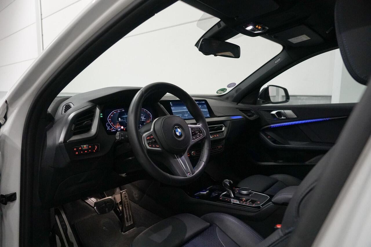 BMW 1-SERIE 118i M-Sport | Carplay | Hifi | Digital Cockpit