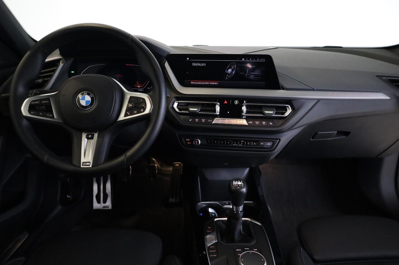 BMW 1-SERIE 116i | M Sportpakket | Stoel- en Stuurverwarming | HiFi Sound System