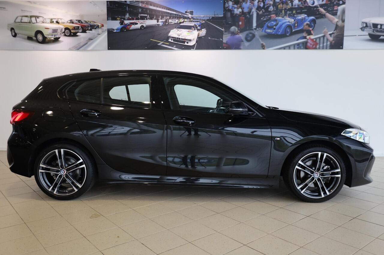 BMW 1-SERIE 116i | M Sportpakket | Stoel- en Stuurverwarming | HiFi Sound System