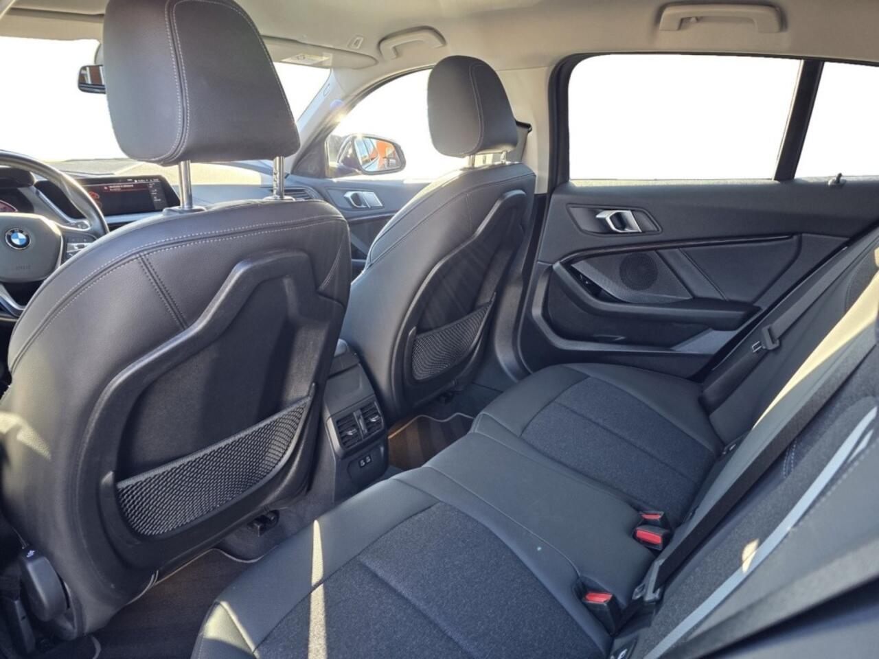 BMW 1-SERIE 118I Business Edition Sport Line