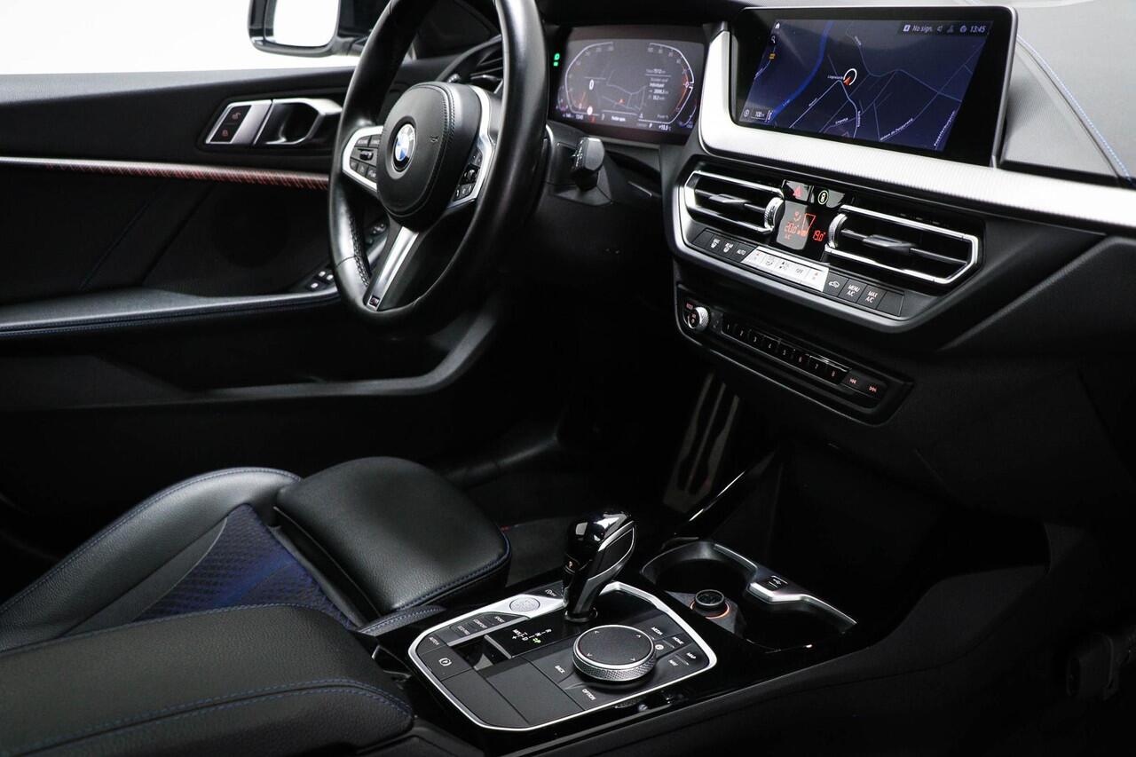 BMW 1-SERIE 118i M-Sport Business Edition | PANORAMADAK | CLIMA | TREKHAAK