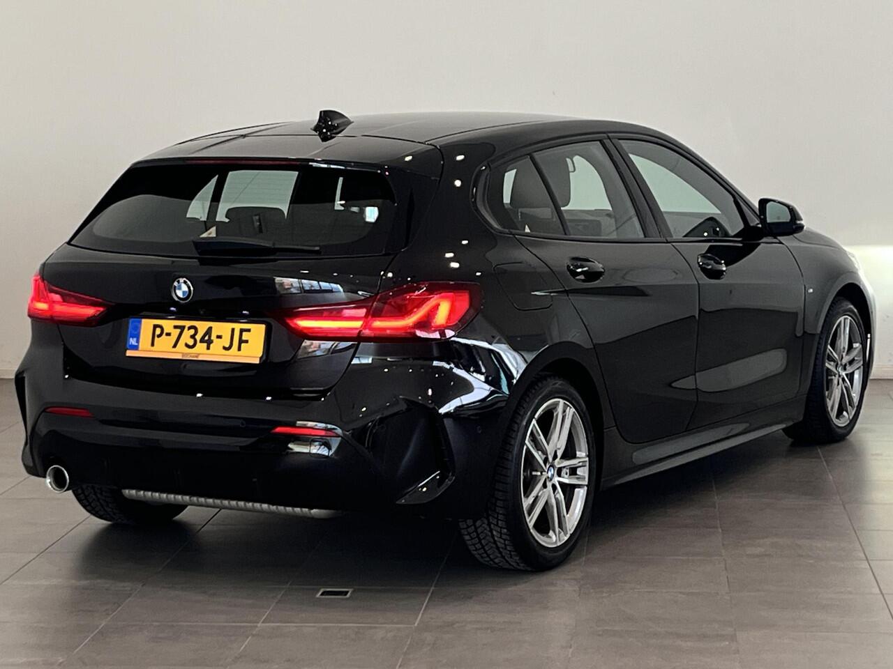 BMW 1-SERIE 118i Business Edition | M Sport | LED | Achteruitrijcamera | Lichtmetalen velgen 17" | Apple Carplay/Android Auto | 1e eigenaar!