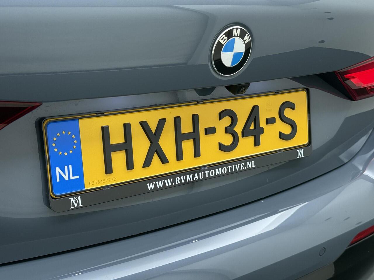 BMW 1-SERIE 118i Executive Edition M Sport VAN: ¤34.900,- VOOR: ¤29.877 UW EINDEJAARSVOORDEEL: ¤5.023,- | M SPORT | HARMAN & KARDON | ELEKTRISCHE ACHTERKLEP | CAMERA | ADAPTIVE CRUISE CONTROL | STOEL- & STUURVERWARMING | HEAD-UP | 19 INCH | INDIVIDUAL KLEUR STORM BAY